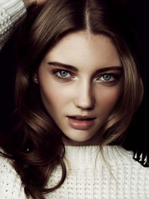 Veronika Lavrova Veronika Lavrova