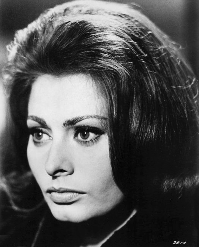 SOPHIA LOREN