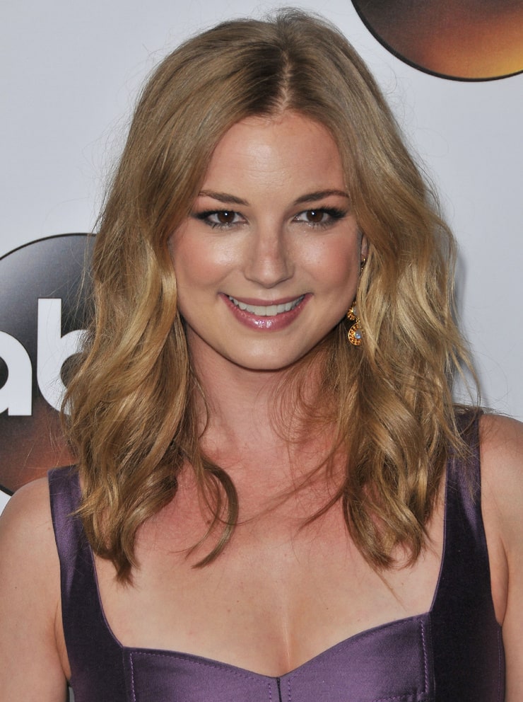 Emily VanCamp Emily VanCamp