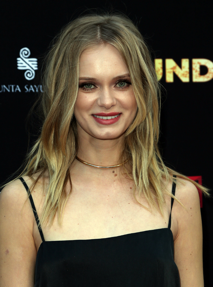 Sara Paxton Sara Paxton