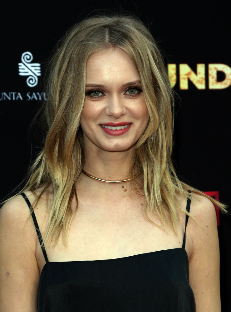 Sara Paxton