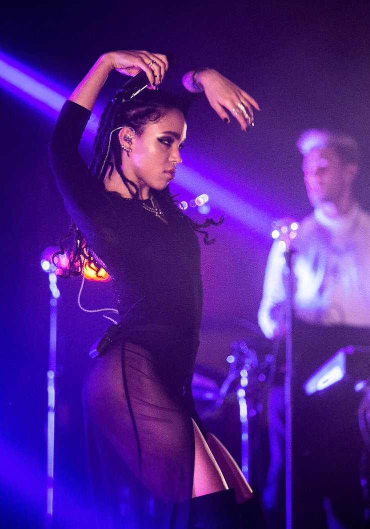 Picture Of Fka Twigs 0023