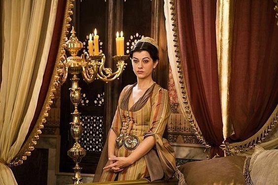 Filiz Ahmet
