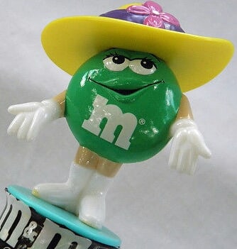 M&M's Candy Tube Topper (Green w/ yellow hat & flower)
