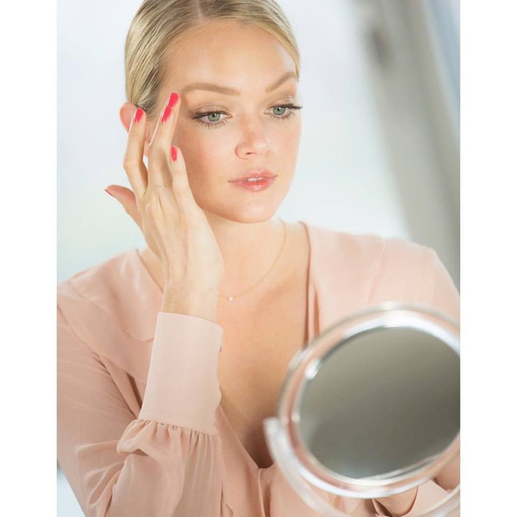 Lindsay Ellingson Lindsay Ellingson
