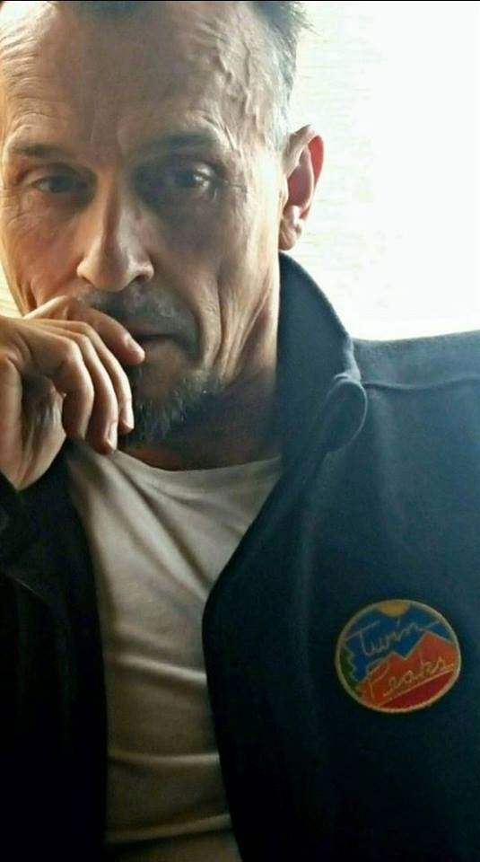 Robert Knepper