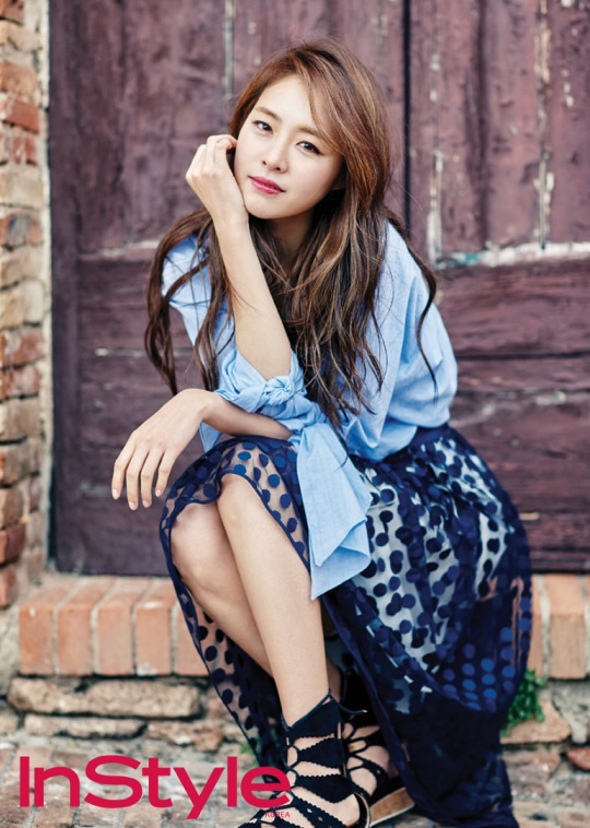 Yeon-hee Lee Yeon-hee Lee