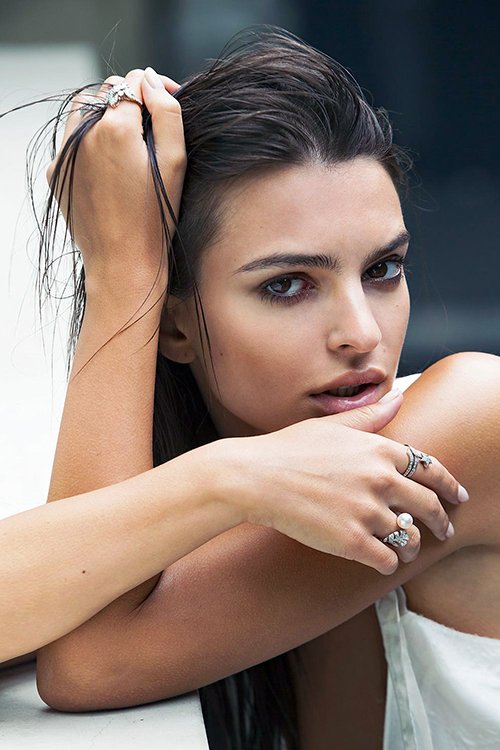 Emily Ratajkowski Emily Ratajkowski