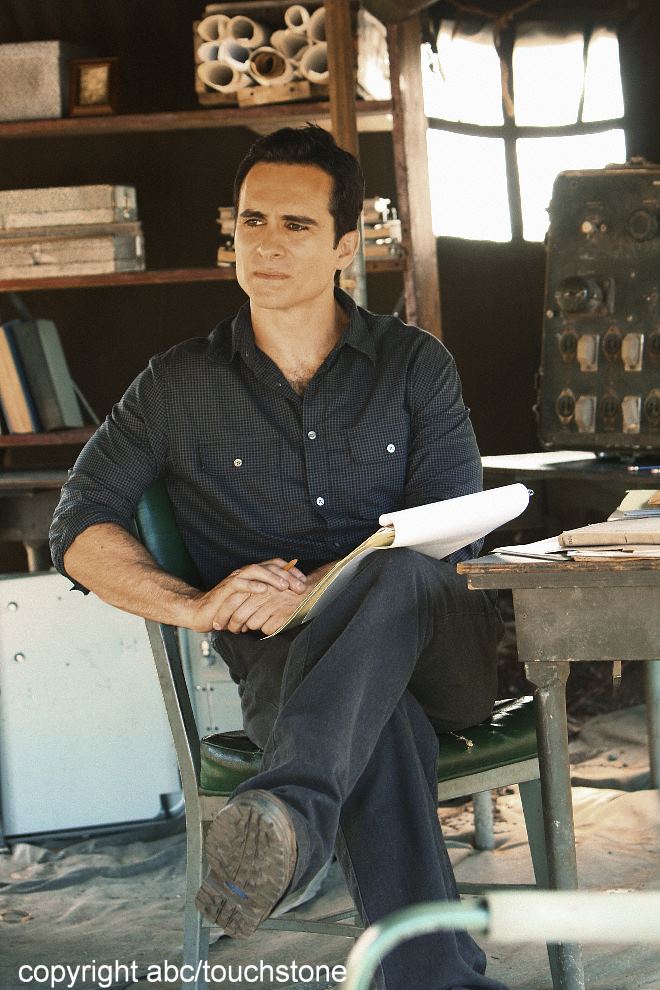 Nestor Carbonell