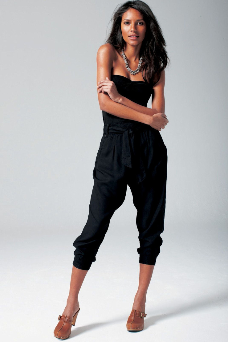 Emanuela De Paula Emanuela De Paula