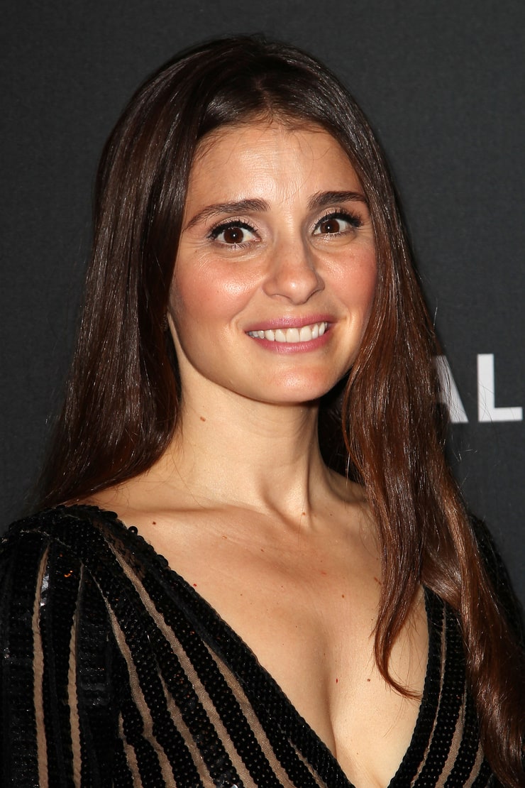 Shiri Appleby