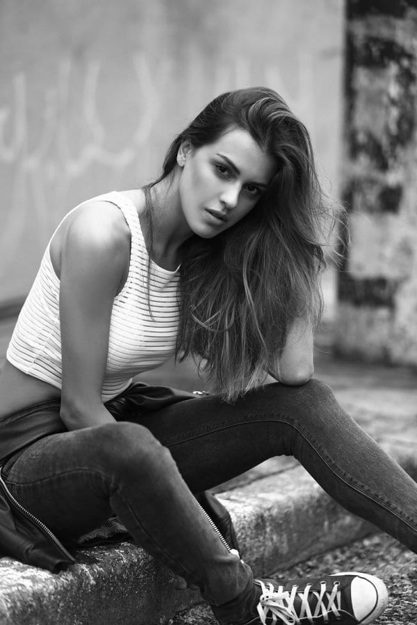 Angela Munhoz Angela Munhoz