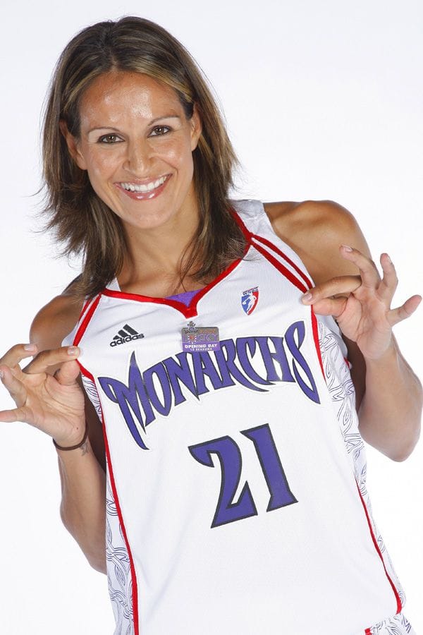 Ticha Penicheiro