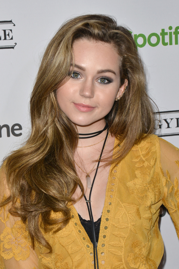 Brec Bassinger Brec Bassinger