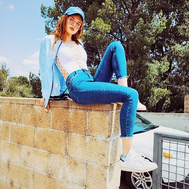 Bella Thorne Bella Thorne