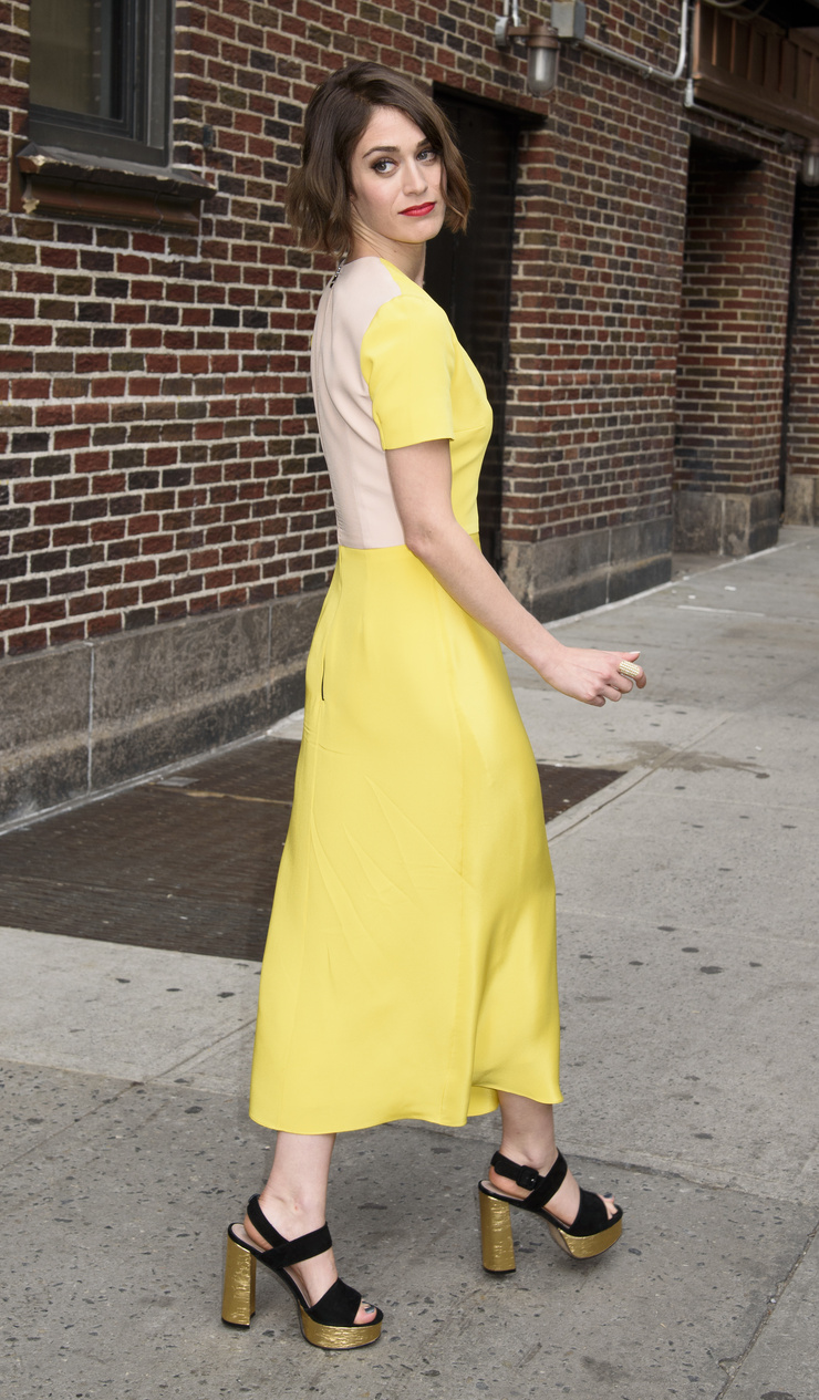 Lizzy Caplan Lizzy Caplan