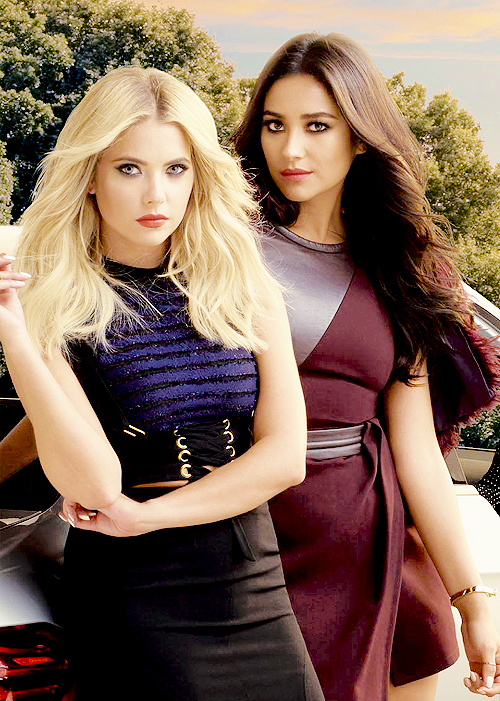 Shay Mitchell Shay Mitchell