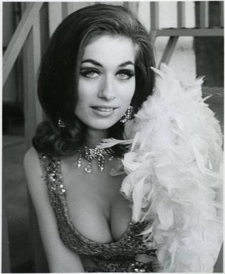 Valerie Leon