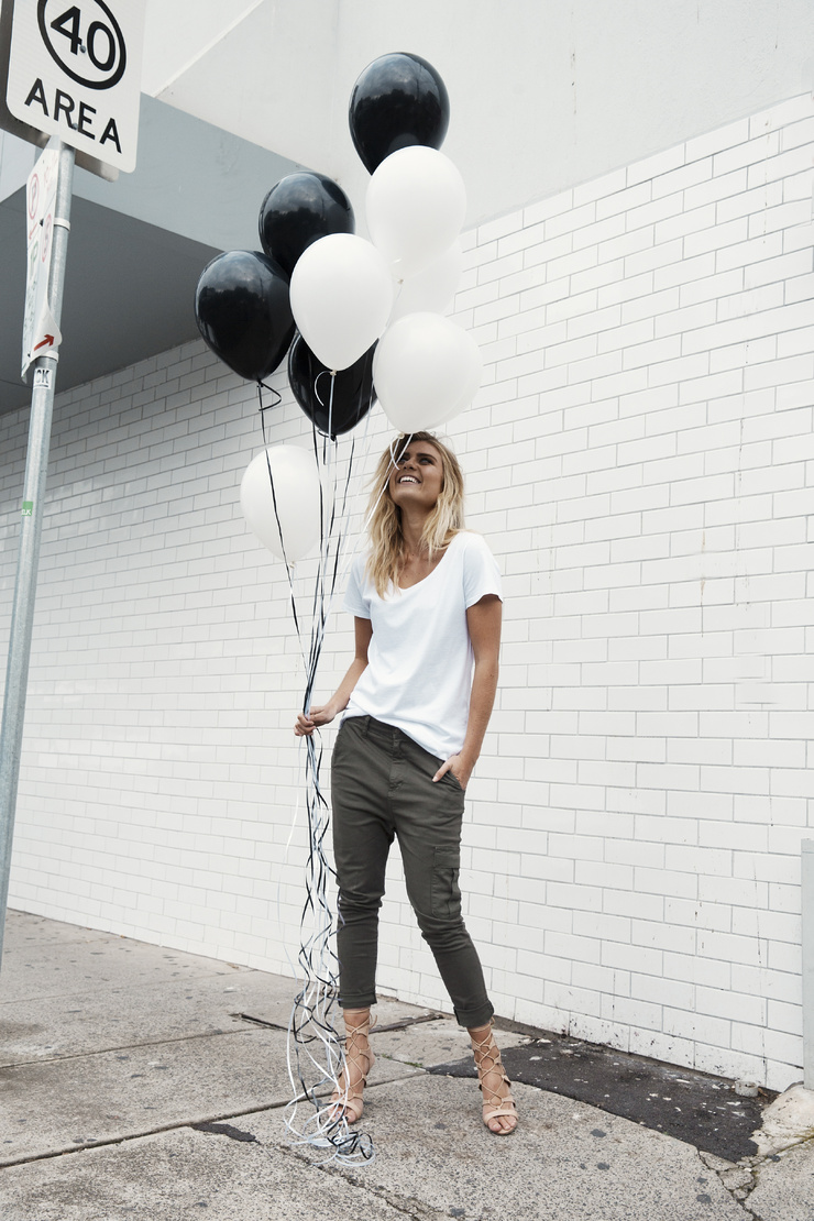 Elyse Knowles Elyse Knowles