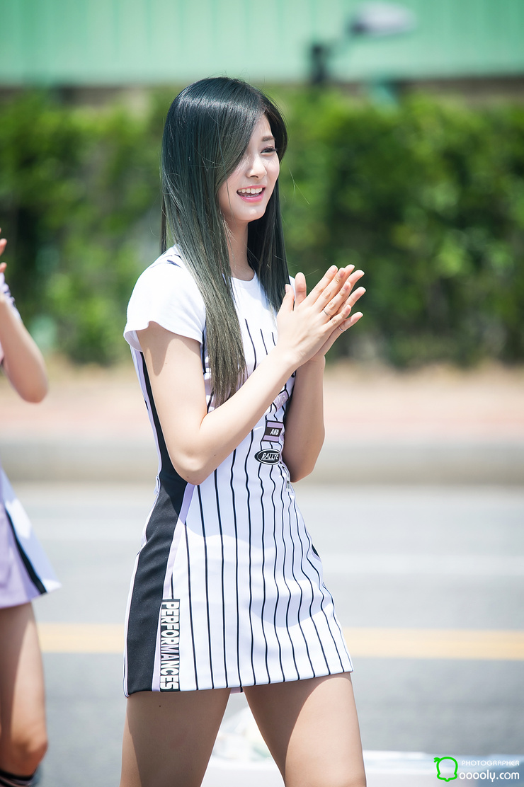 Chou Tzu-yu (Tzuyu)