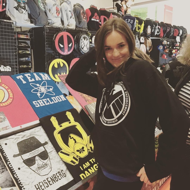 Elizabeth Henstridge