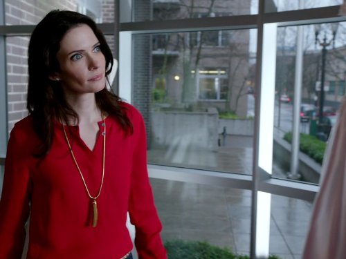 Bitsie Tulloch Bitsie Tulloch
