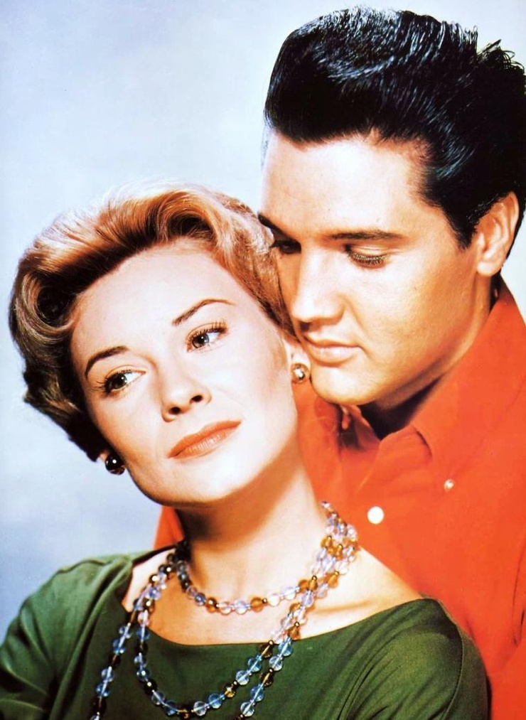 Hope Lange