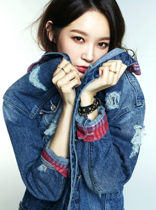 Min-Kyung Kang Min-Kyung Kang