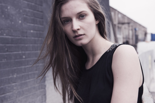 Esther Petrarca