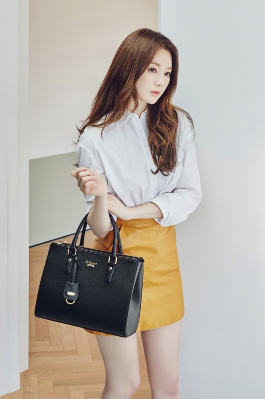 Min-Kyung Kang Min-Kyung Kang