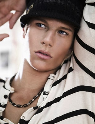 EIAN SCULLY