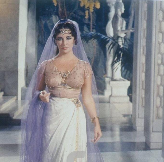 Elizabeth Taylor Elizabeth Taylor