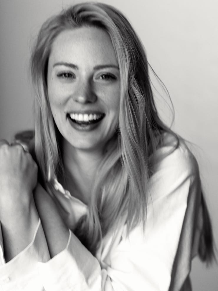 http://iv1.lisimg.com/image/11648433/740full-deborah-ann-woll.jpg