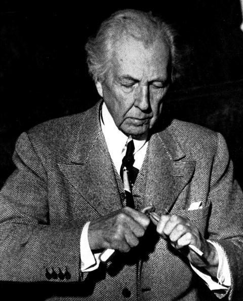 Frank Lloyd Wright