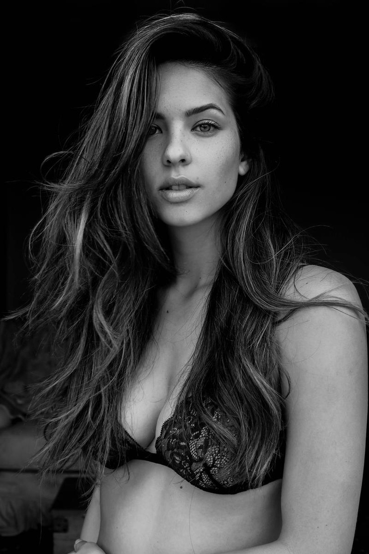 Christen Harper Christen Harper