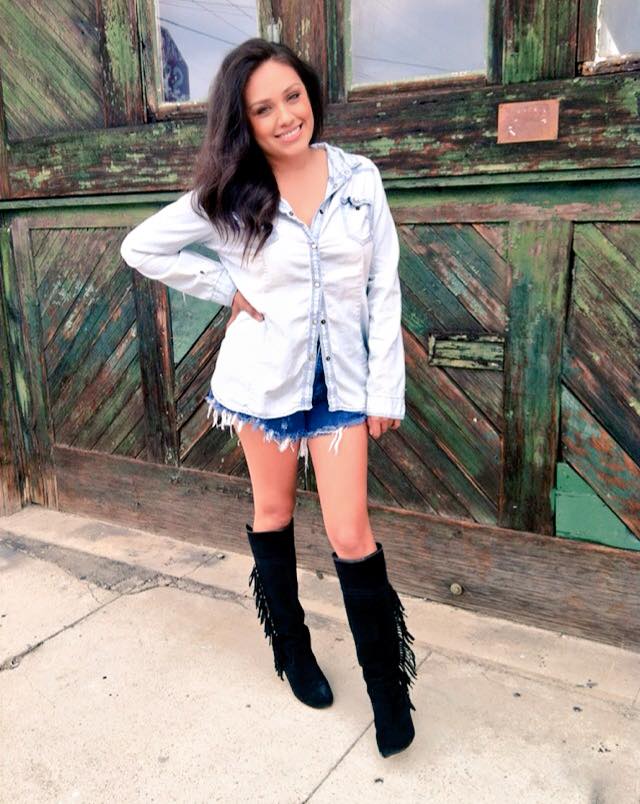 Jessica Velle