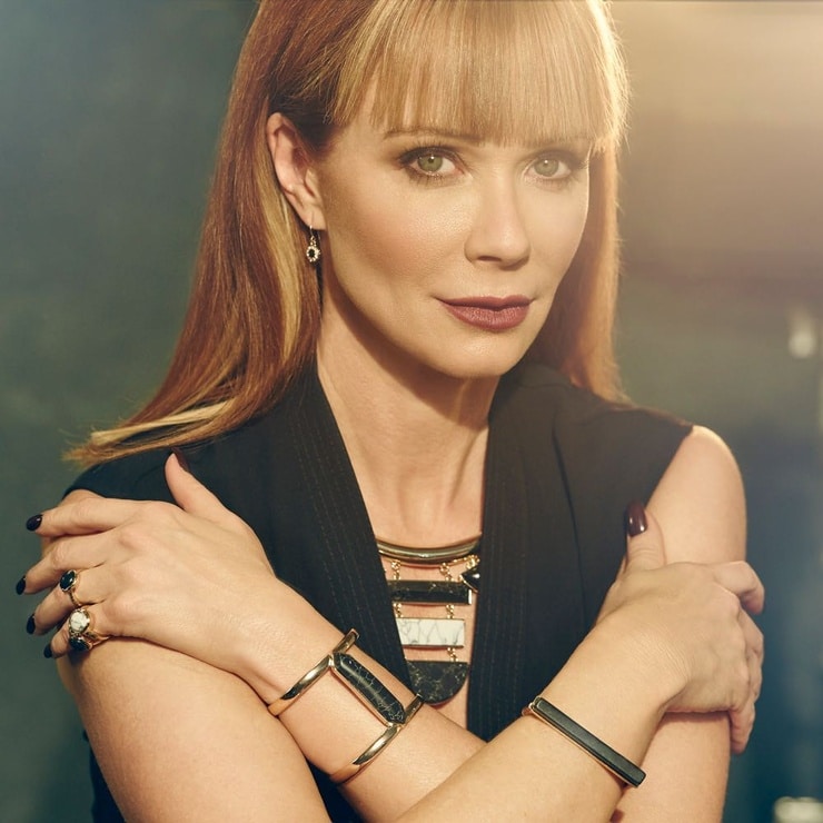 Picture of Lauren Holly