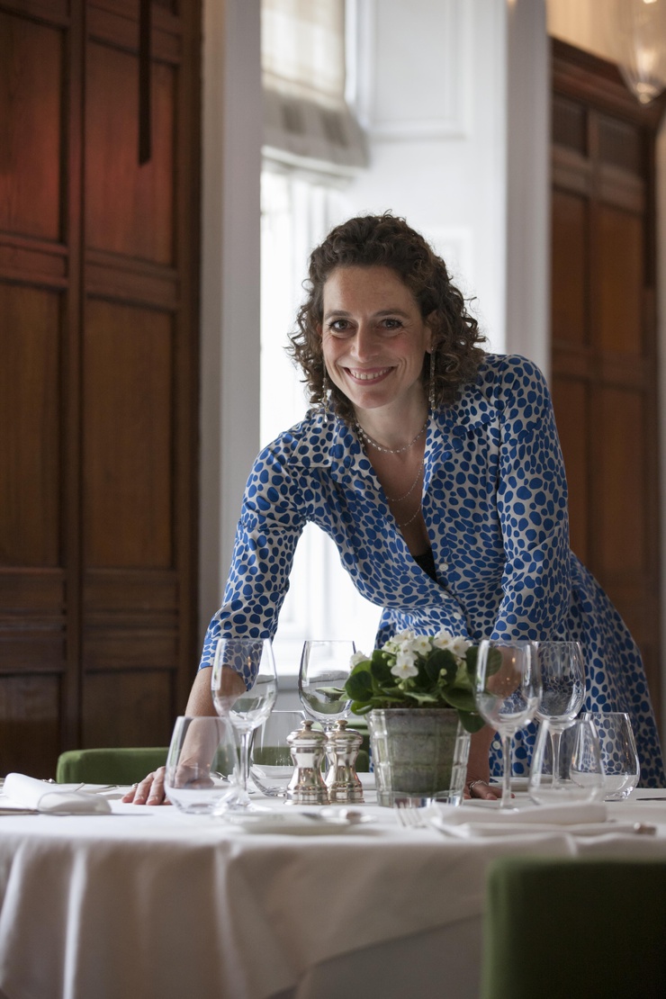 Alex Polizzi