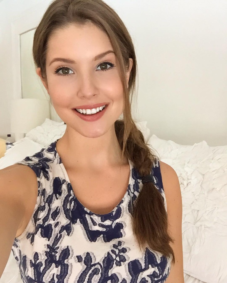 Amanda Cerny Amanda Cerny