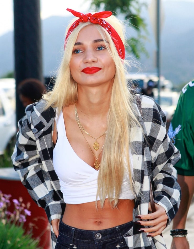 Pia Mia Perez