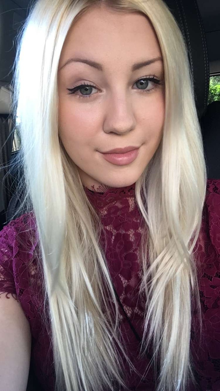 Ava Sambora