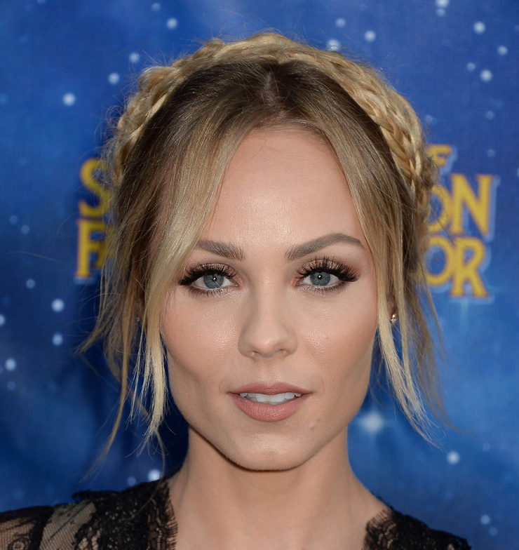 Laura Vandervoort Laura Vandervoort