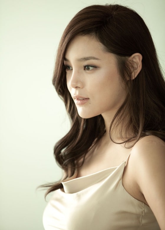 Park Si Yeon