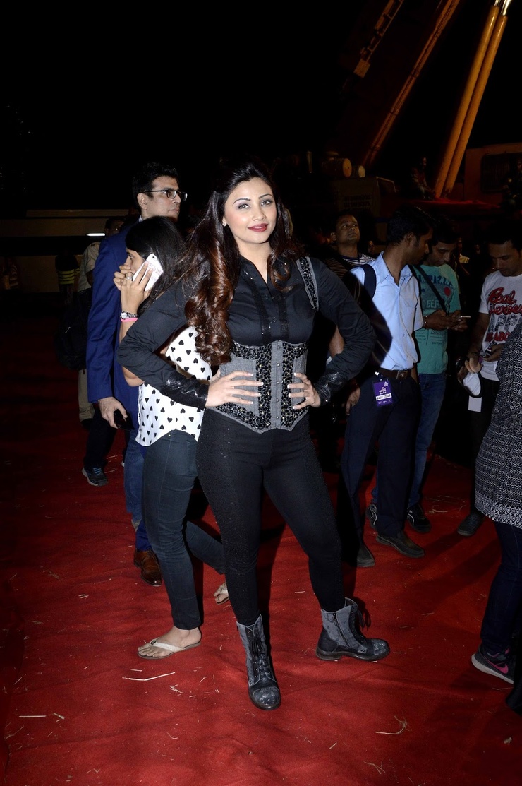 Daisy Shah