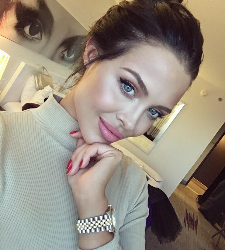 Mara Teigen Mara Teigen
