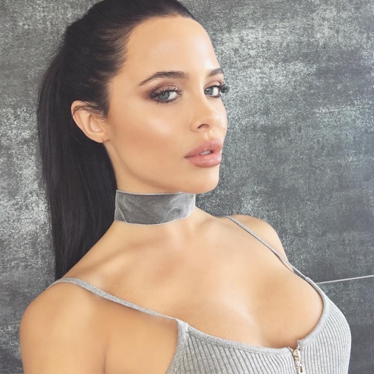 Mara Teigen Mara Teigen