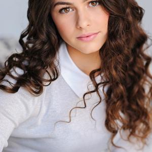 Taylor Rouviere Taylor Rouviere