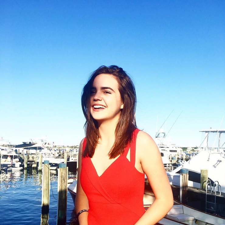 Bailee Madison