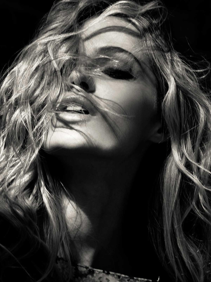 Valentina Zelyaeva Valentina Zelyaeva