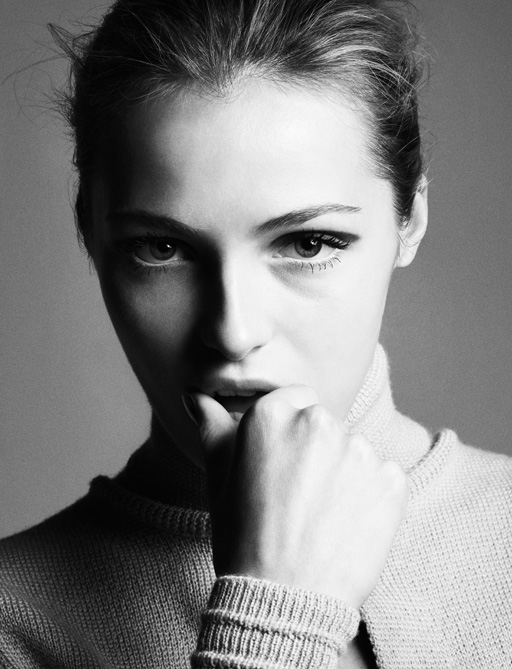 Valentina Zelyaeva Valentina Zelyaeva